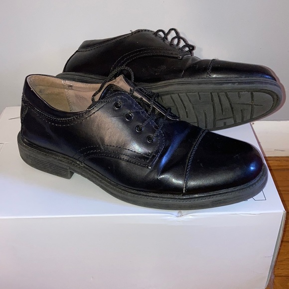 Merona Other - Merona leather dress shoes